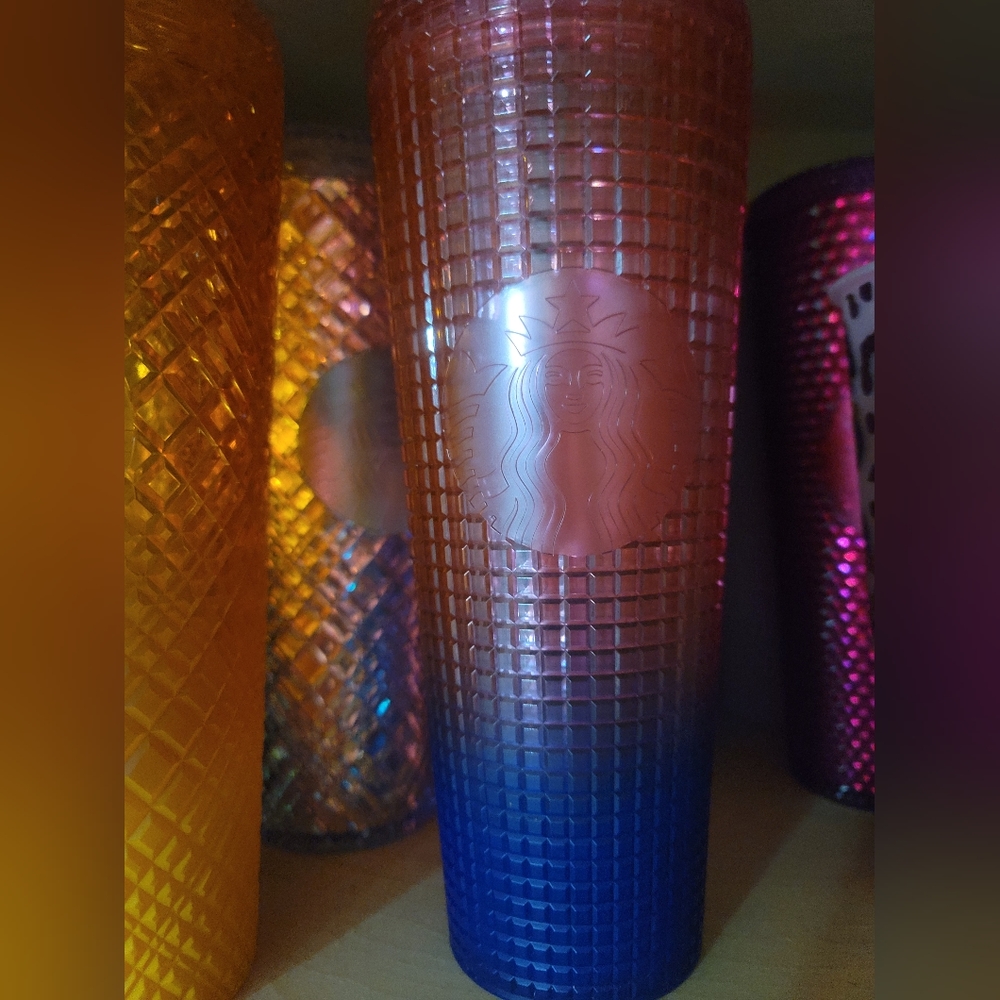 Ombre pink and purple starbucks cup